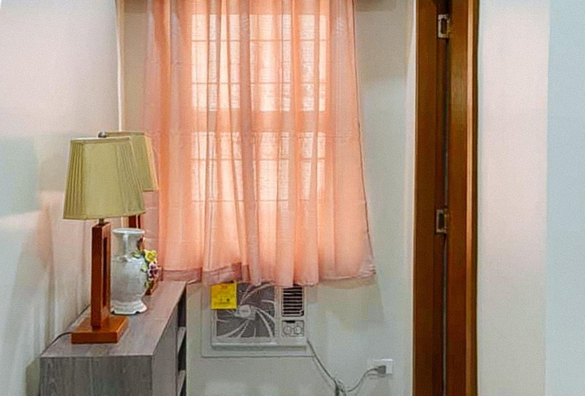 Leonila'S Travellers Inn Iloilo Zewnętrze zdjęcie